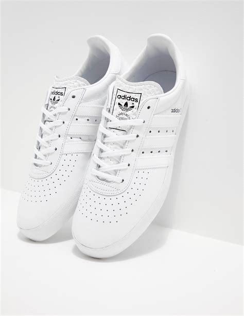 witte sneakers adidas|adidas classic white sneakers.